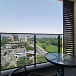 Riverview - Free Private Parking *